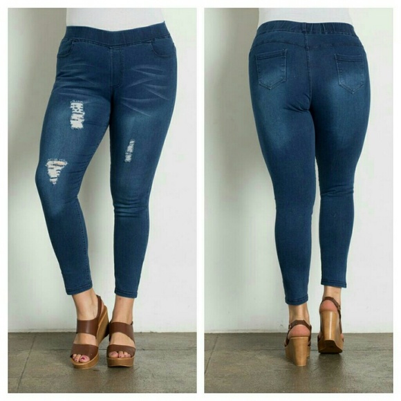 ➕ Ripped Jeggings - Picture 4 of 5